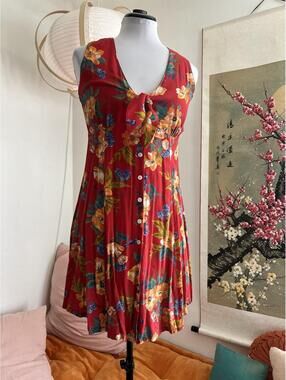 Vintage 90s GAP Floral Rayon Dress XS Red Tropical Hibiscus Tie Front Button Up